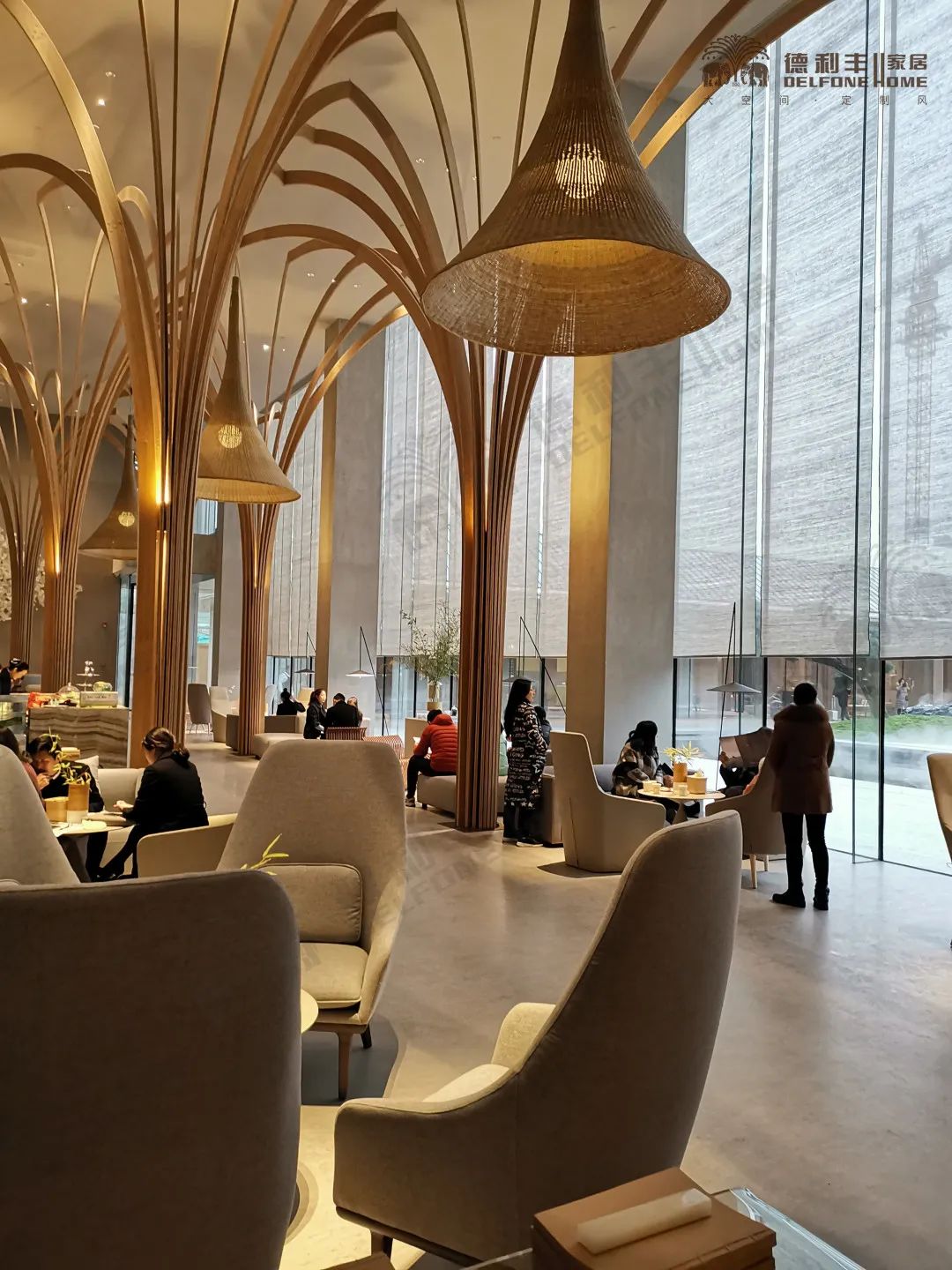 金屬+巖板 瞬間提升家居高級(jí)感(圖2)