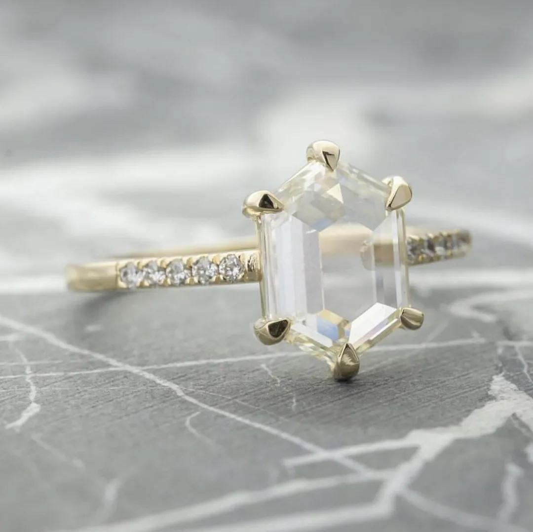 DELFONE新品 | 托斯卡納白，天然有格調(diào)的現(xiàn)代簡(jiǎn)約范(圖2)