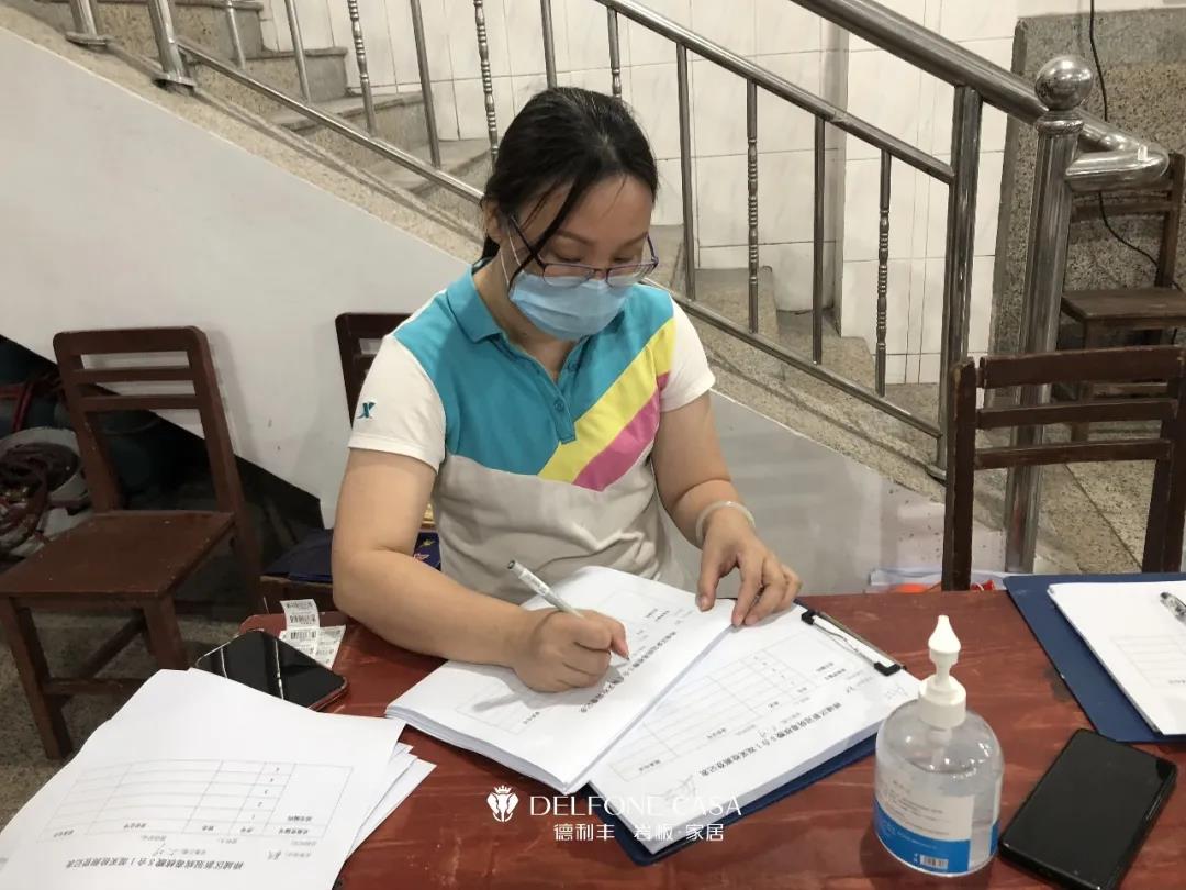 真誠守護(hù)，愛滿禪城 | 記德利豐黨員志愿隊(duì)伍多次支援核酸檢測工作(圖3)