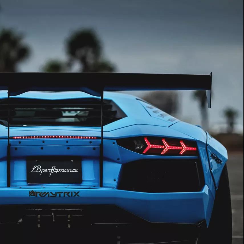 DELFONE新品 | 庫(kù)里南展現(xiàn)金屬時(shí)尚范，show出新高度(圖1)