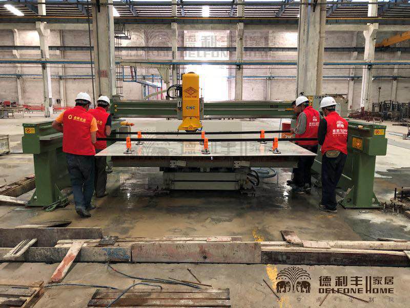 【揭秘】德利豐大巖板鋪貼視頻花絮，速速圍觀(圖15)