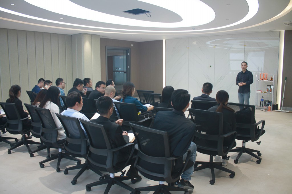 “心懷使命，不斷創(chuàng)新”德利豐家居2018年第二季(圖1)