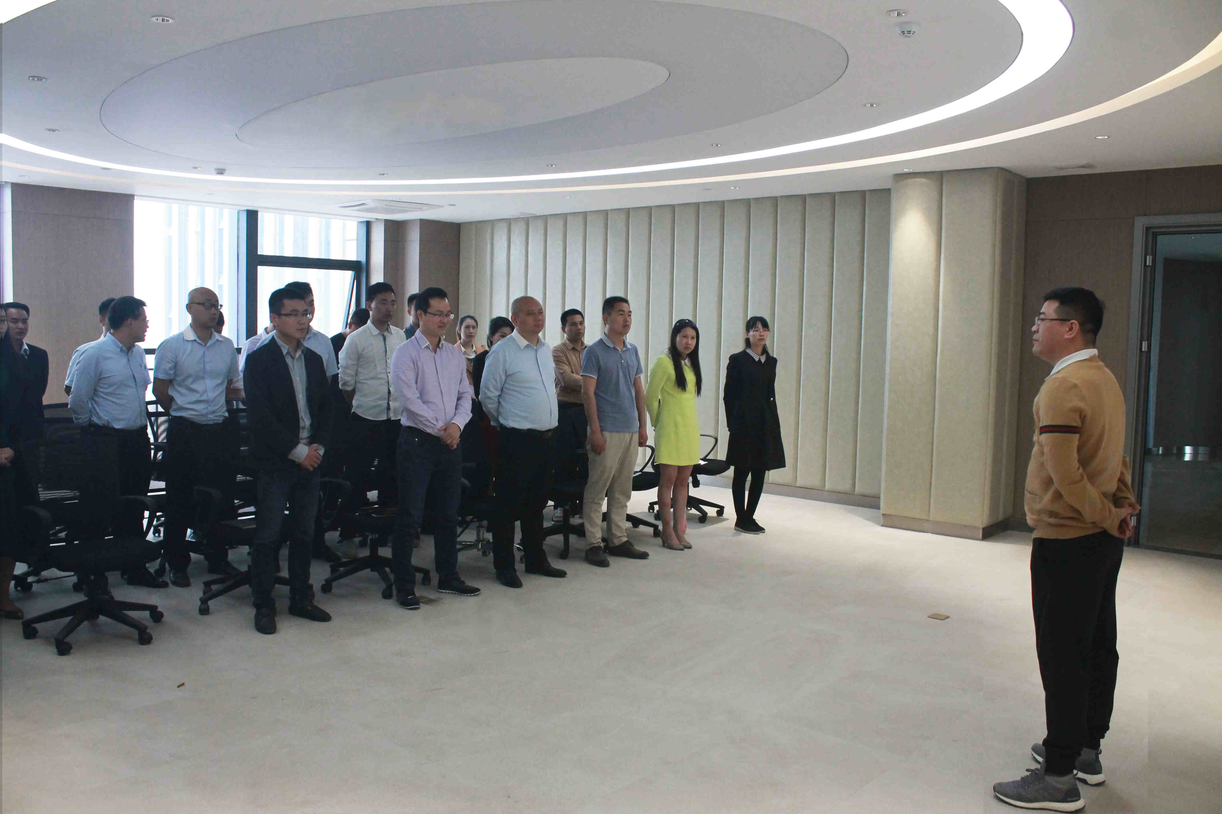 2018，旗開得勝—德利豐家居三月沖刺會成功召開(圖2)