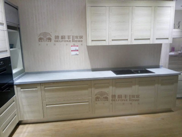 大巖板應(yīng)用案例|創(chuàng)新和顛覆，德利豐大巖板櫥柜(圖2)