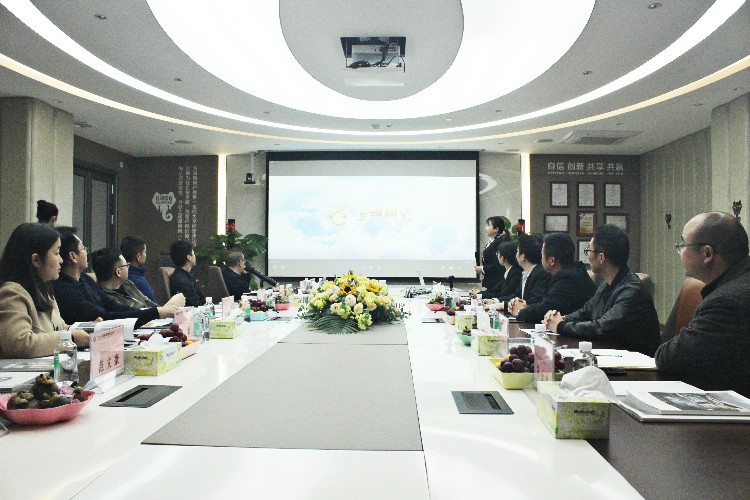 融創(chuàng)集團(tuán)領(lǐng)導(dǎo)一行到金牌企業(yè)參觀考察，共謀合(圖10)