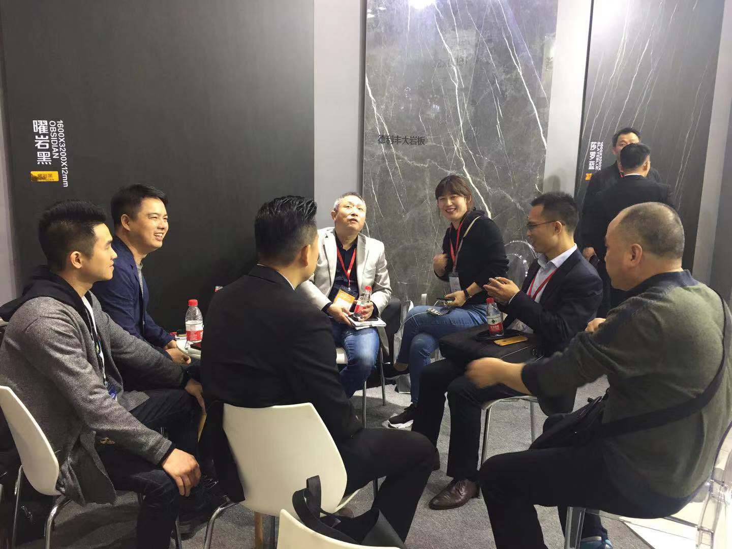 2019廈門石材展開展首日，德利豐大巖板強(qiáng)勢來襲(圖10)