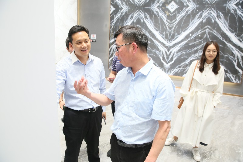 中建裝配設(shè)計院溫啟彬院長一行蒞臨金牌企業(yè)，(圖6)