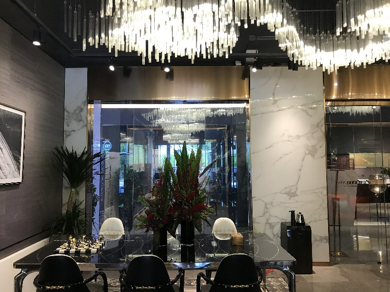 走在潮流前端，SCAVOLINI、KEYE門店都在用它！