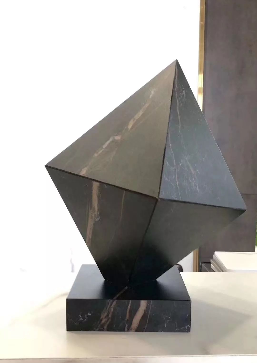 新材料、新趨勢，巖板的“高端定制”范從何而(圖17)