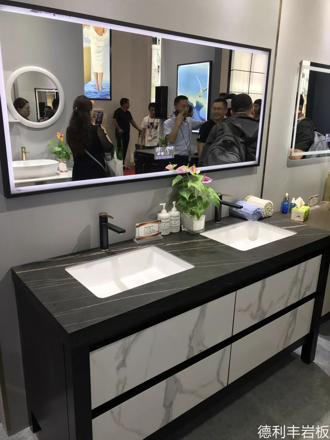 為何大家說：一種叫德利豐巖板，一種叫其他巖(圖8)