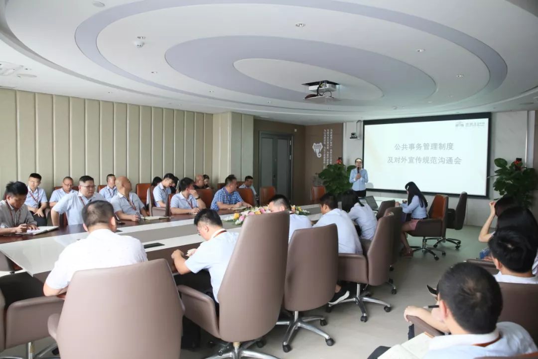 十一連勝慶“十一”，學(xué)女排，見行動(dòng)。(圖10)